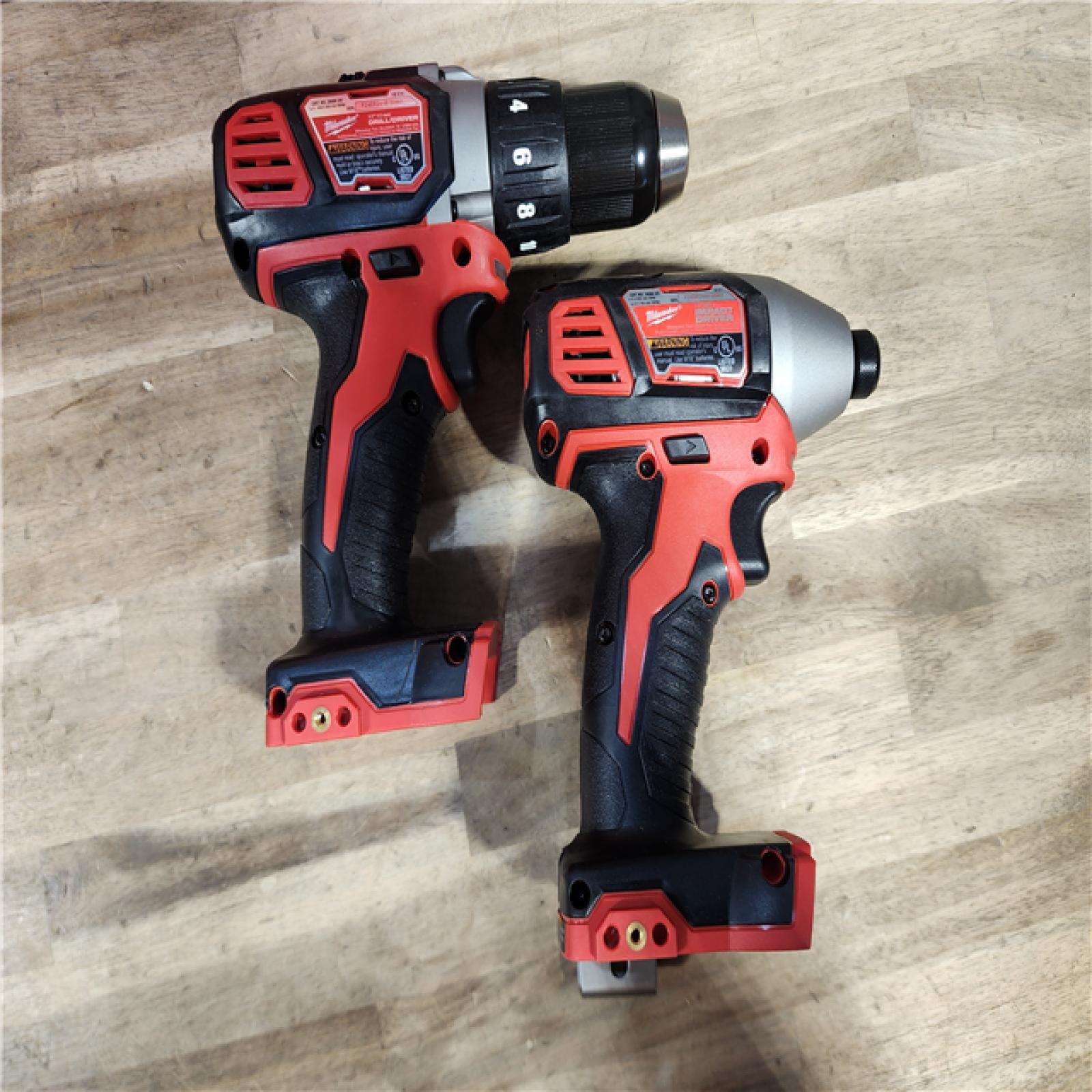 HOUSTON LOCATION - AS-IS Milwaukee M18 Brushed Cordless (2-Tool) Drill/Driver and Impact Driver Kit