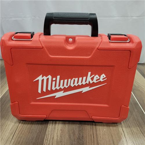 AS-IS Milwaukee-3522-21 Green Beam Laser Cross Line Plumb Point USB Rechargeable