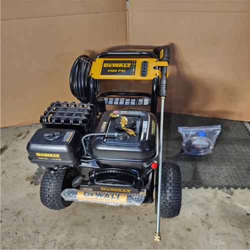 HOUSTON LOCATION - AS-IS DEWALT 4400 PSI 4.0 GPM Cold Water Gas Pressure Washer