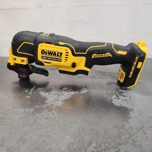 AS-IS- DEWALT ATOMIC 20V MAX Cordless Brushless Oscillating Multi Tool (Tool Only)