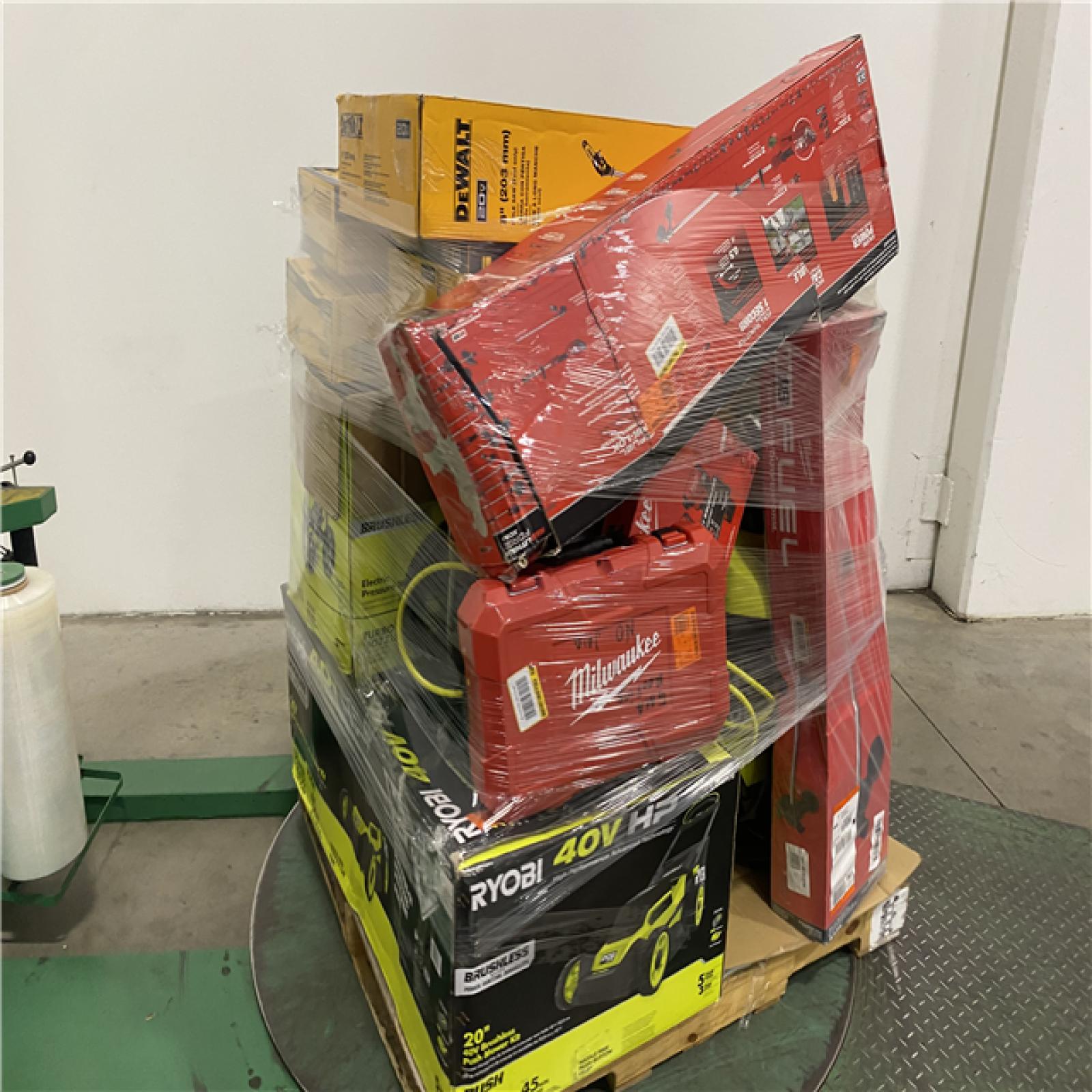 Dallas Location - As-Is Tool Pallet