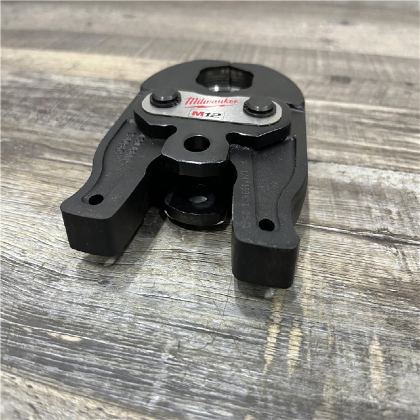 AS-IS Milwaukee Force Logic 1-1/4 in. Press Tool Jaw