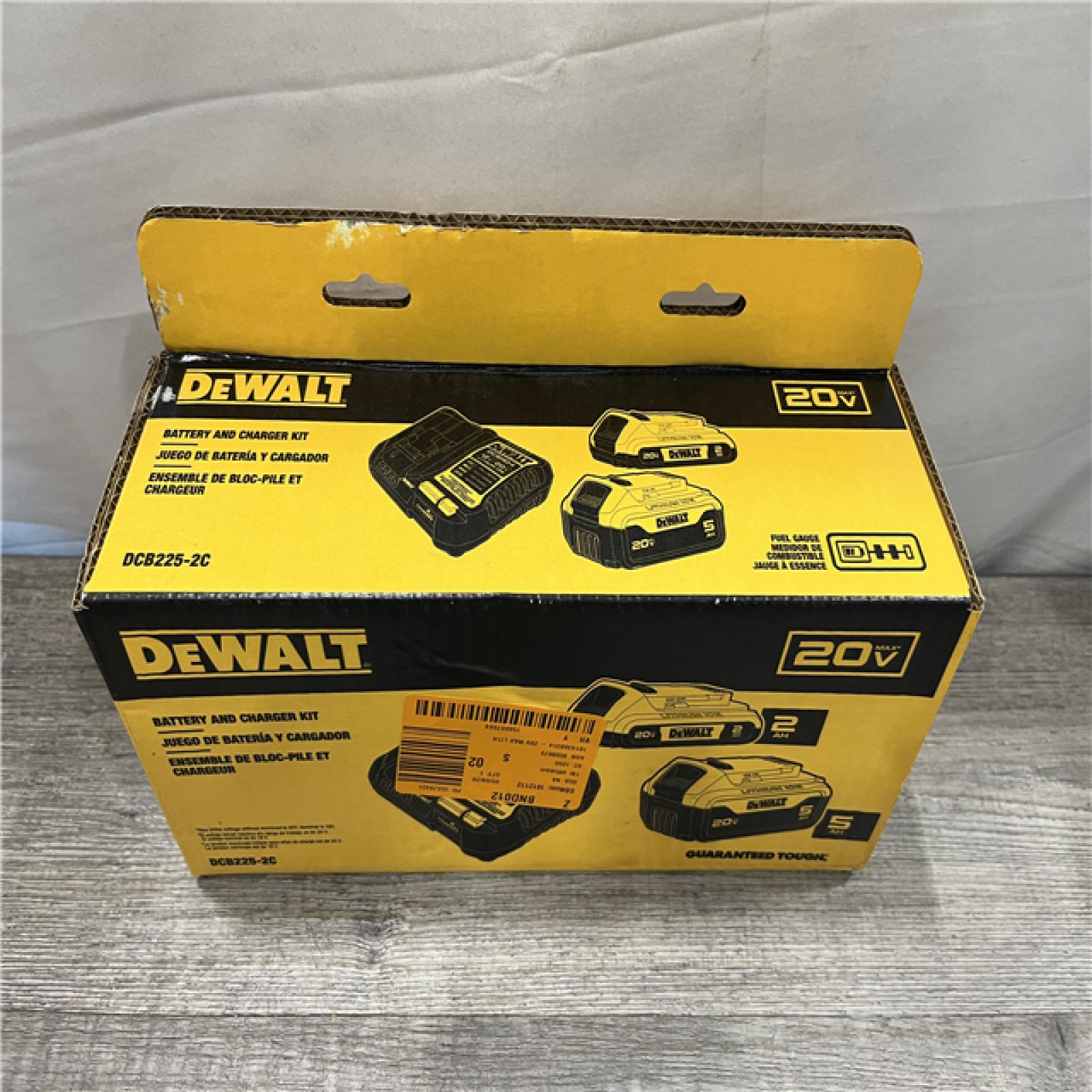 NEW - DEWALT 20V MAX Lithium-Ion Battery Kit with 5.0Ah and 2.0Ah Battery and Charger
