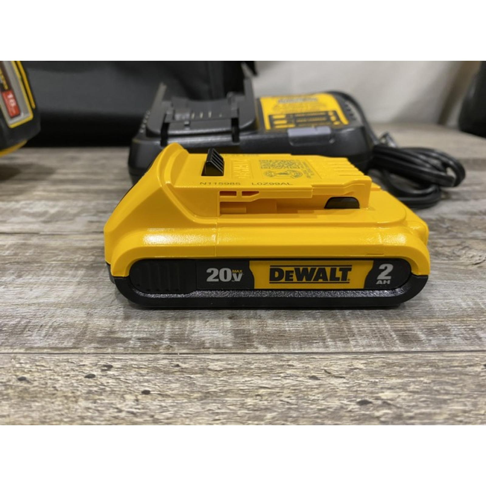 AS-IS DEWALT 20V MAX XR Lithium-Ion Cordless 18-Gauge Narrow Crown Stapler Kit