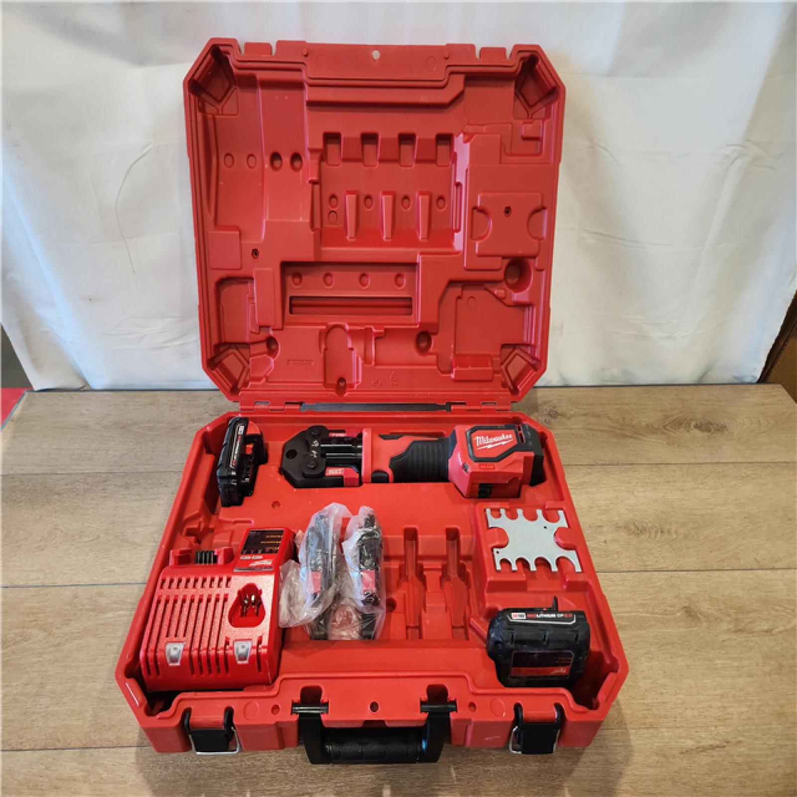 AS-IS- MILWAUKEE M18 Short Throw Press Tool Kit with PEX Crimp Jaws