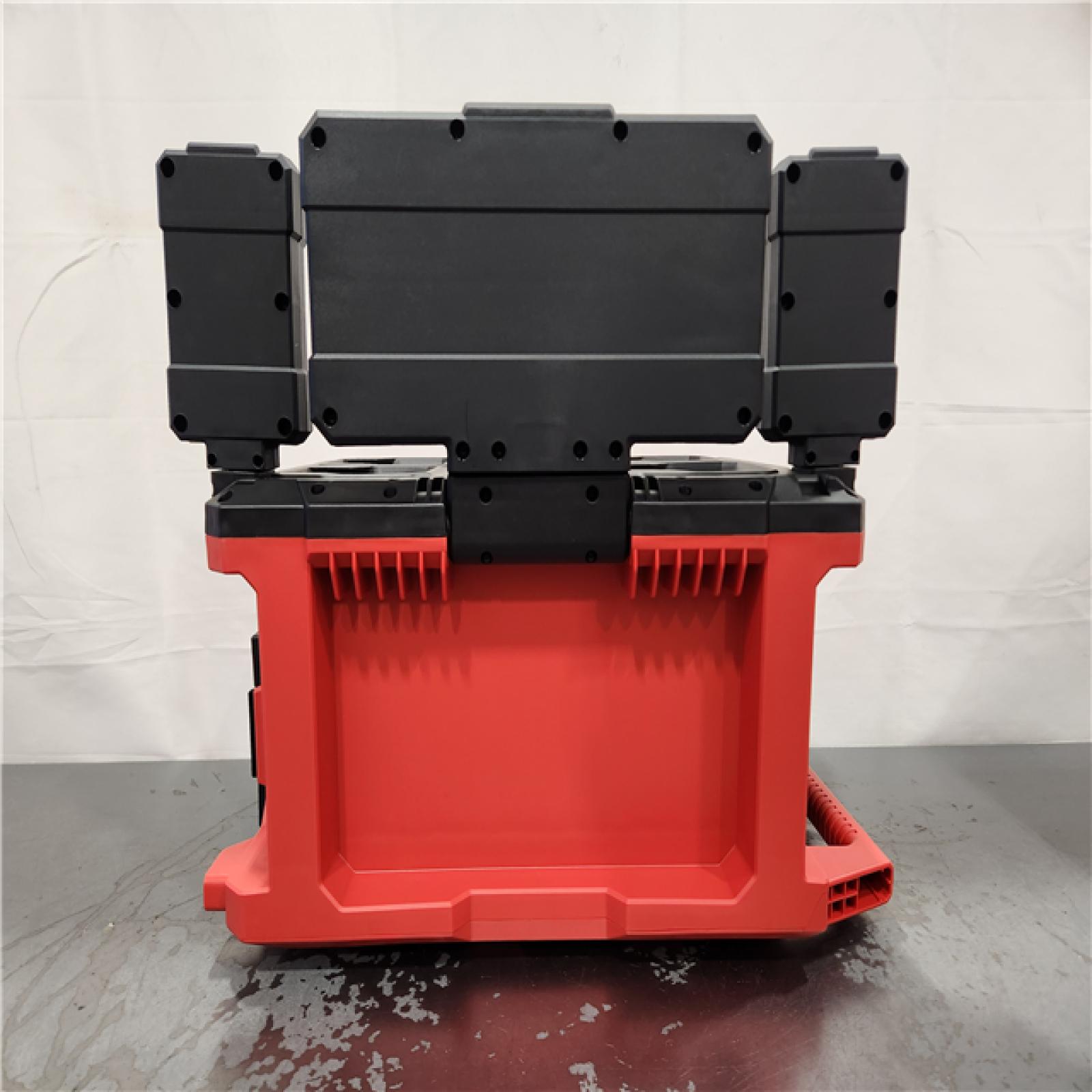 AS-IS- Milwaukee M18 PACKOUT Light/Charger