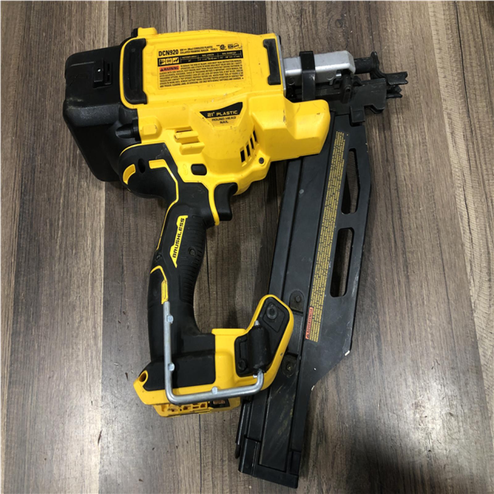 AS-IS DEWALT 20-Volt 21° Cordless Framing Nailer (Tool-Only)