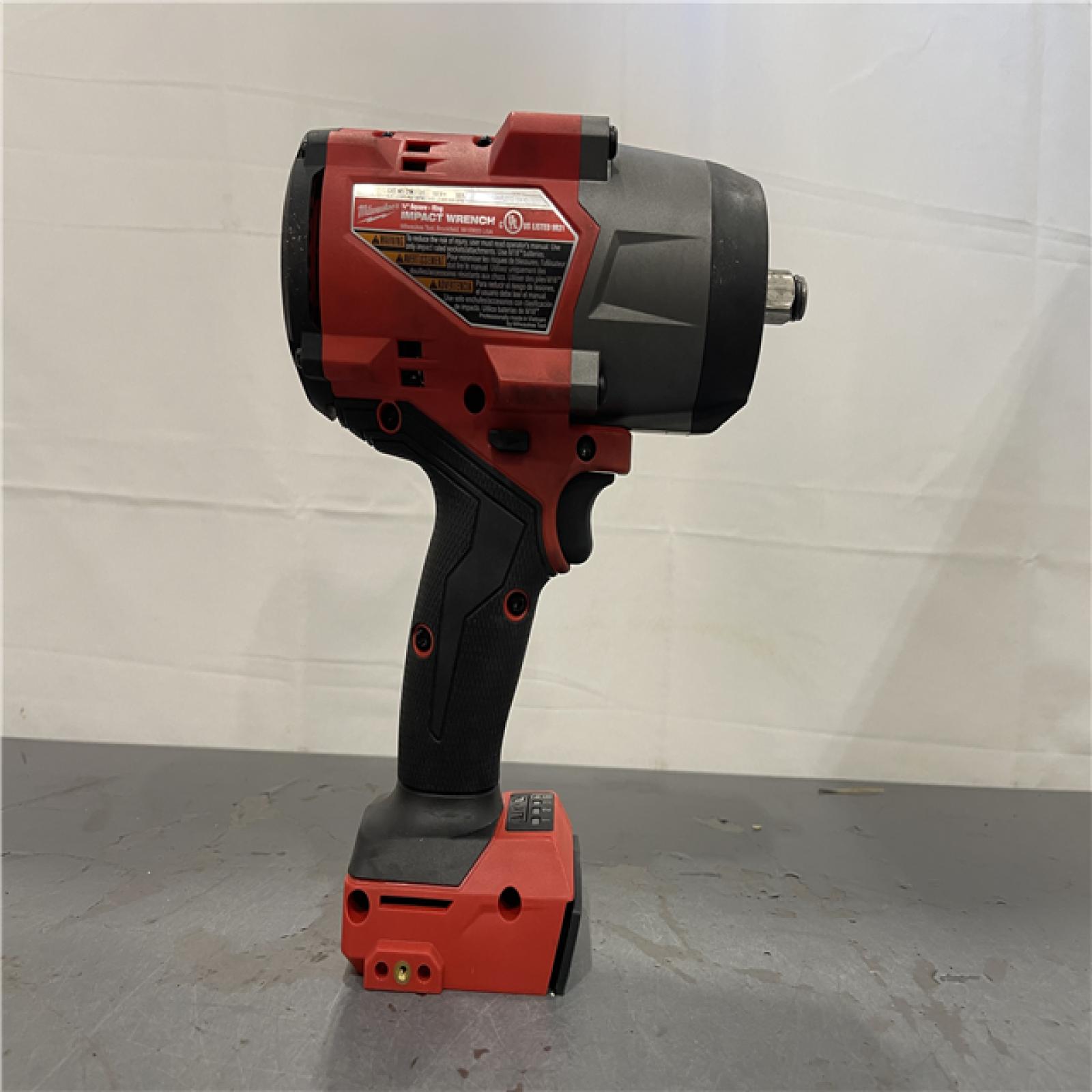 AS-IS - Milwaukee M18 FUEL 18V Lithium-Ion Brushless Cordless 1/2 in. Impact Wrench with Friction Ring