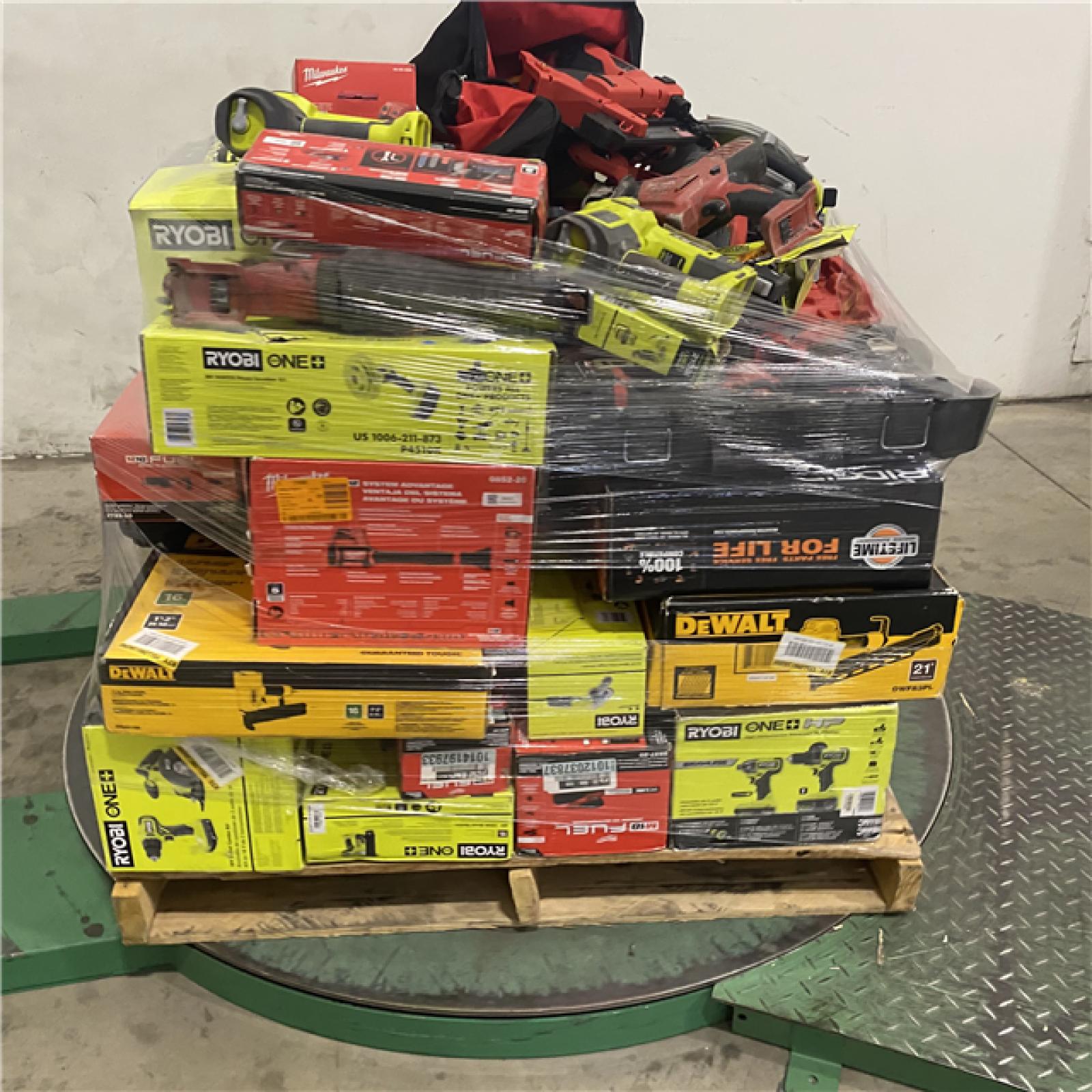 Dallas Location - As-Is Tool Pallet