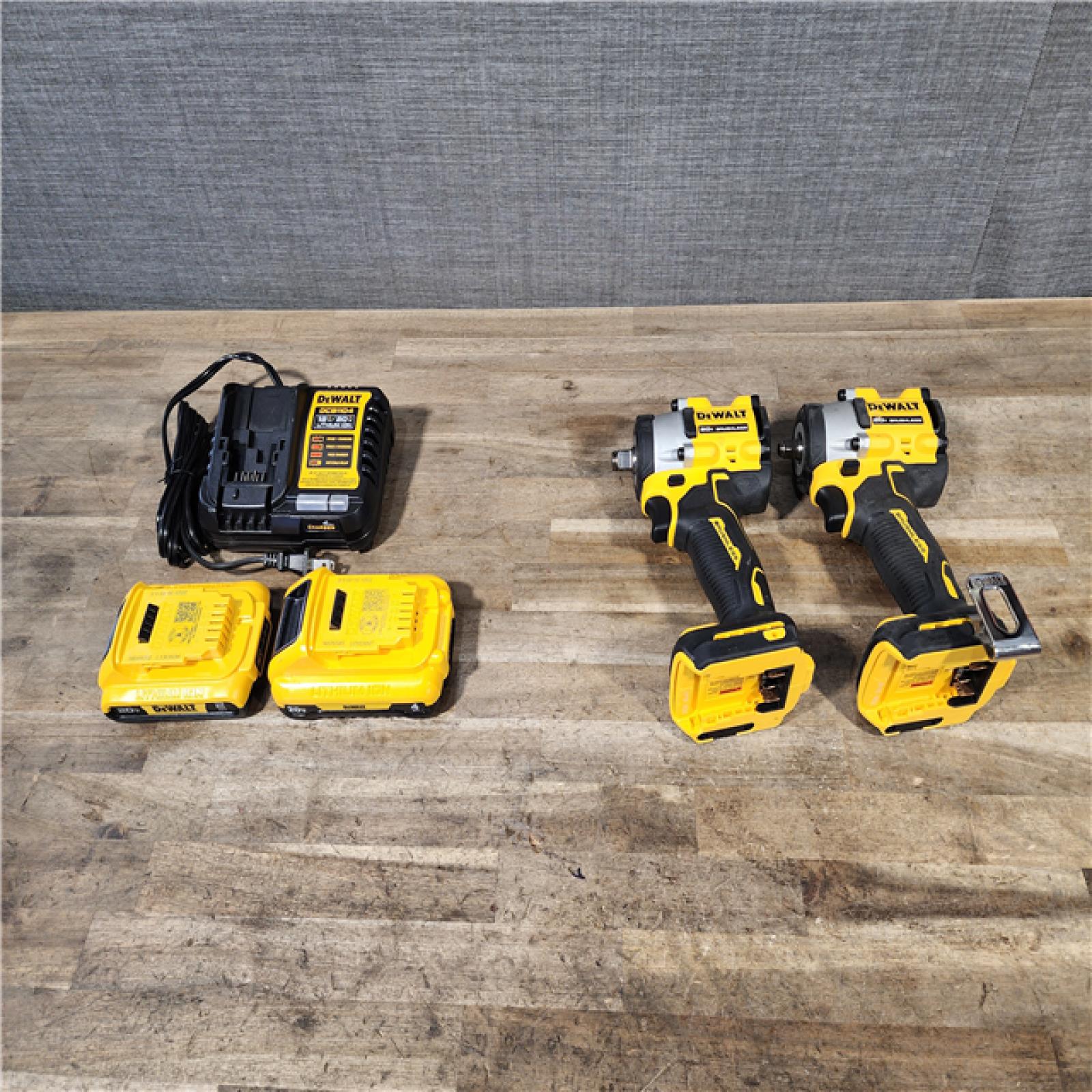 HOUSTON LOCATION - AS-IS DEWALT 2 TOOL COMBO KIT W/ (2) BATTERY & CHARGER