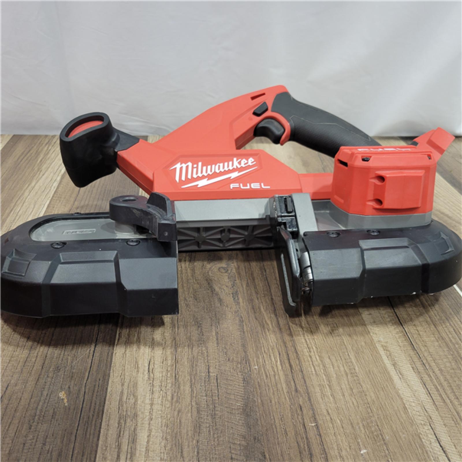 AS-IS Milwaukee M18 Fuel 3-1/4  18V Brushless Compact Band Saw 2829-20 (Bare Tool)