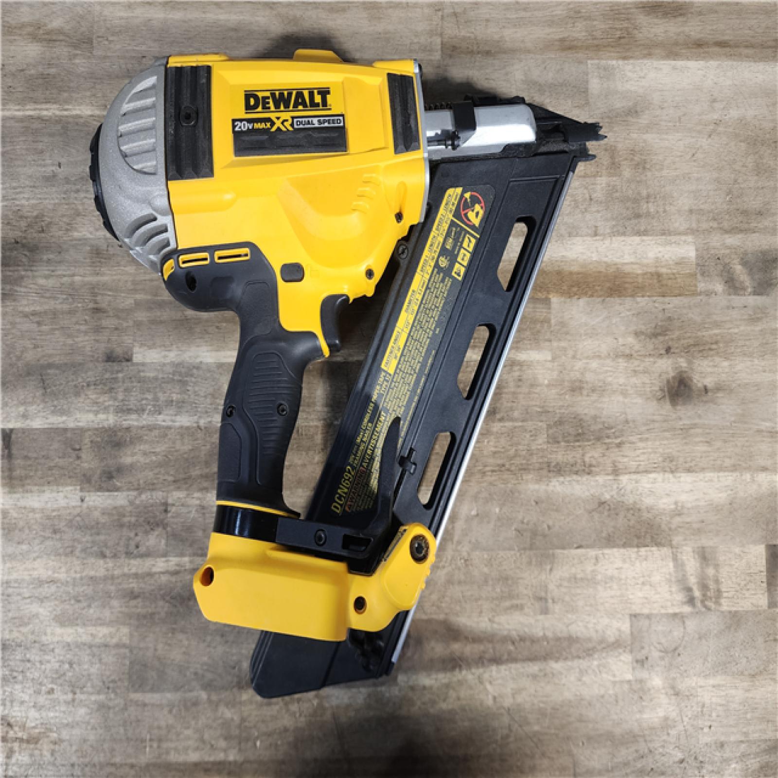 HOUSTON LOCATION - AS-IS DEWALT 2 TOOL COMBO