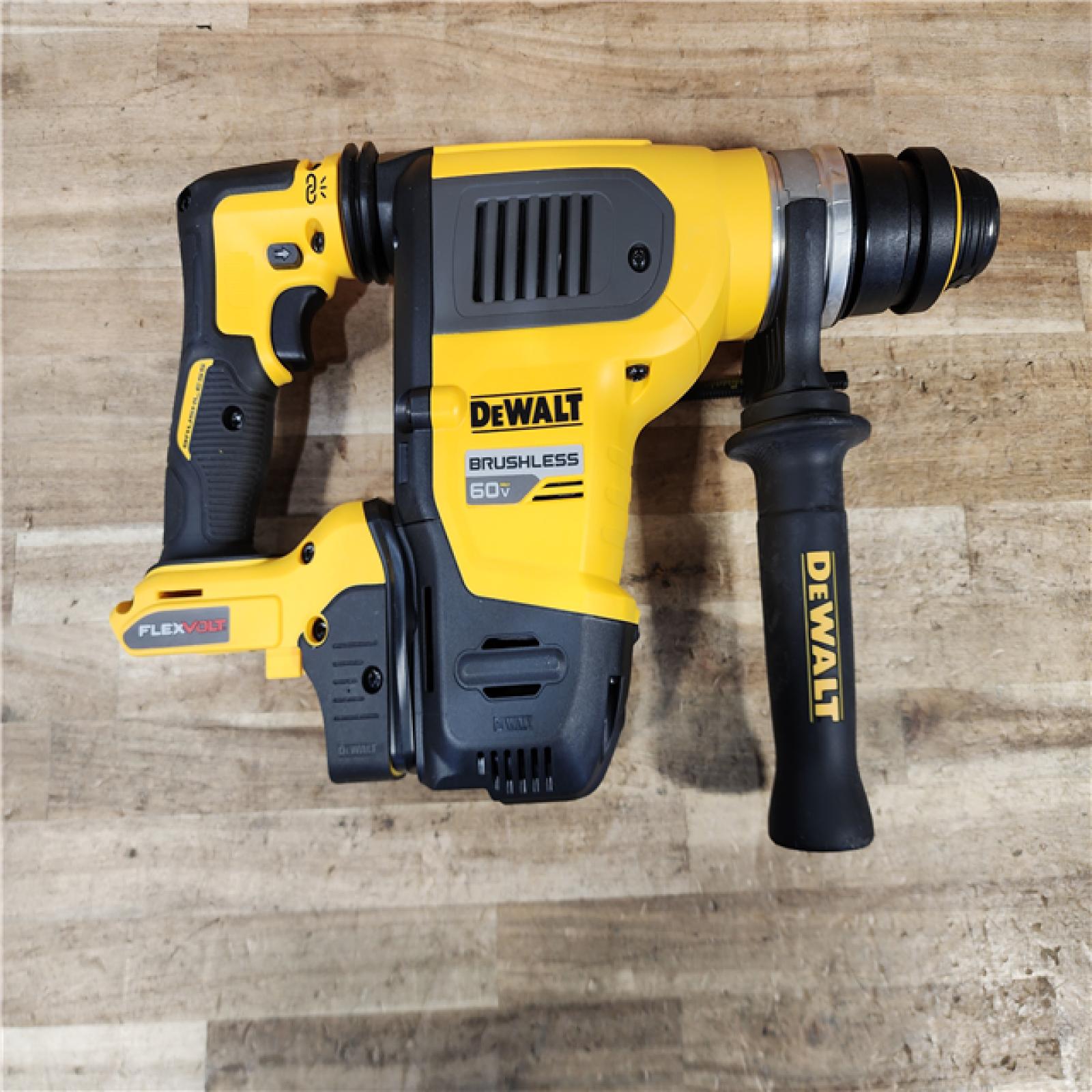 HOUSTON LOCATION - AS - IS DeWalt 60V MAX 1-1/4 in. Brushless Cordless SDS PLUS Rotary Hammer (Tool Only)
