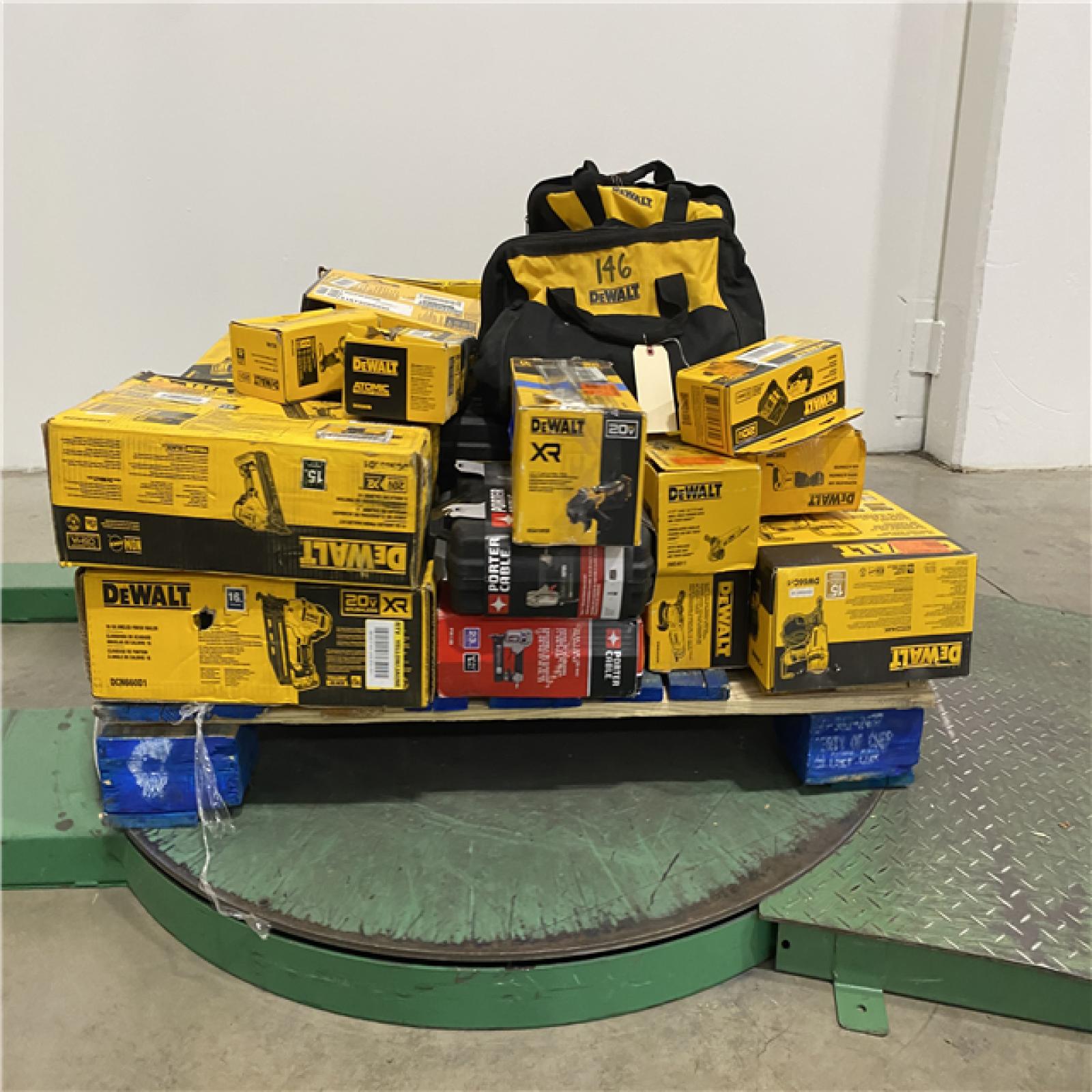 Dallas Location - As-Is Tool Pallet