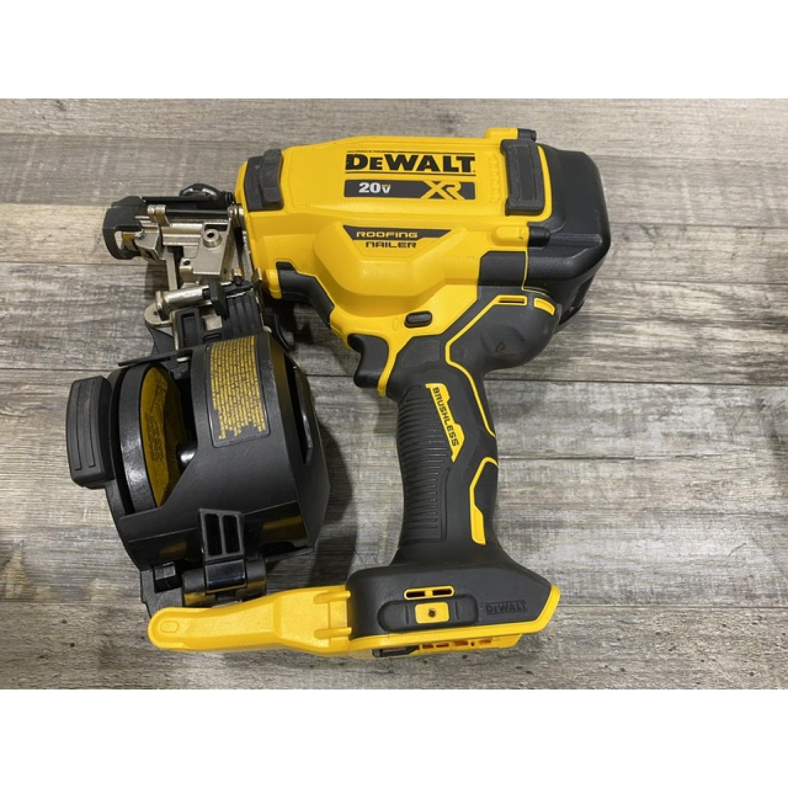 AS-IS DEWALT 20V MAX Lithium-Ion 15-Degree Electric Cordless Roofing Nailer Kit
