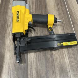 AS-IS DeWalt 16 Gauge 1 Crown 2 Lathing Stapler