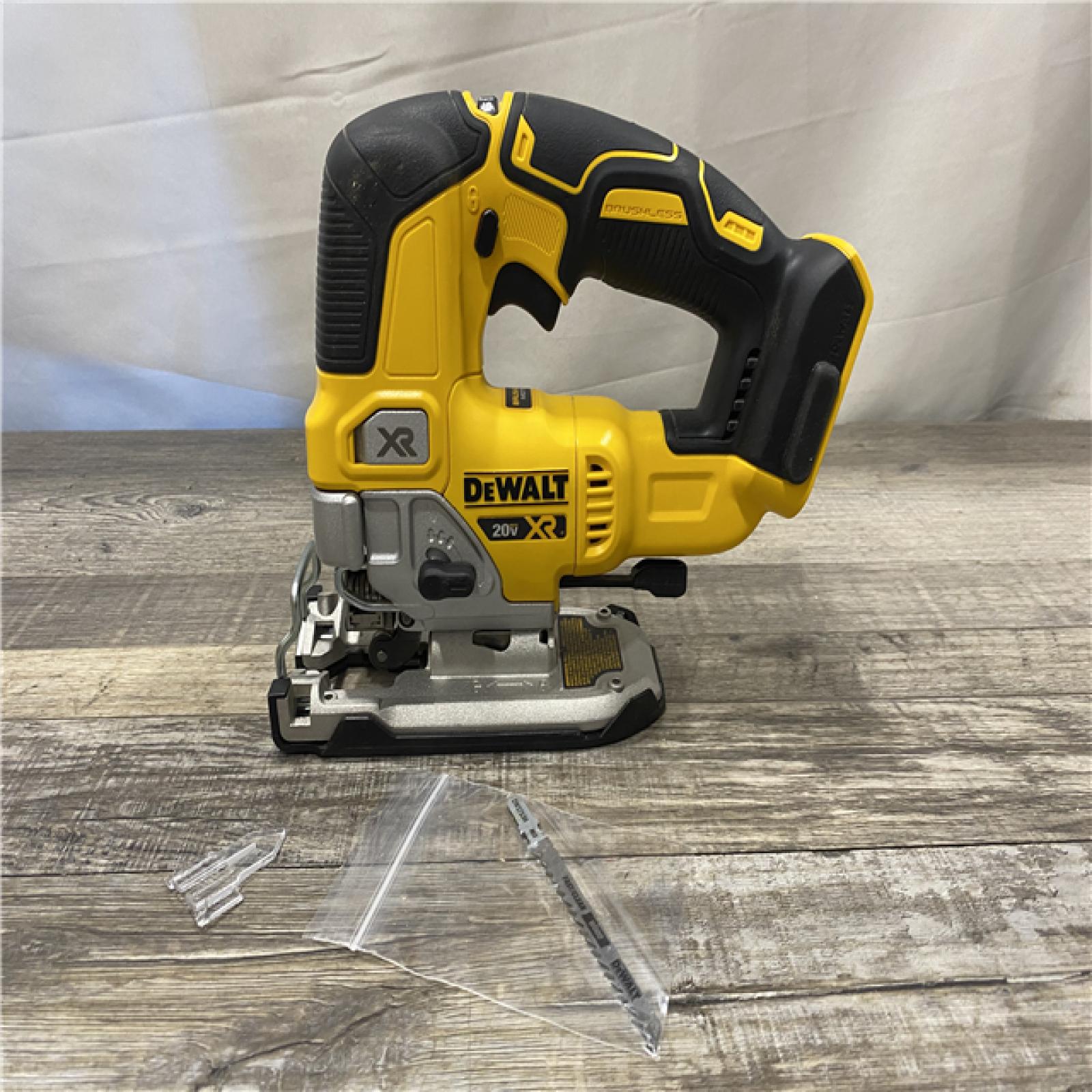 AS-IS DEWALT 20V MAX XR Cordless Brushless Jigsaw (Tool Only)