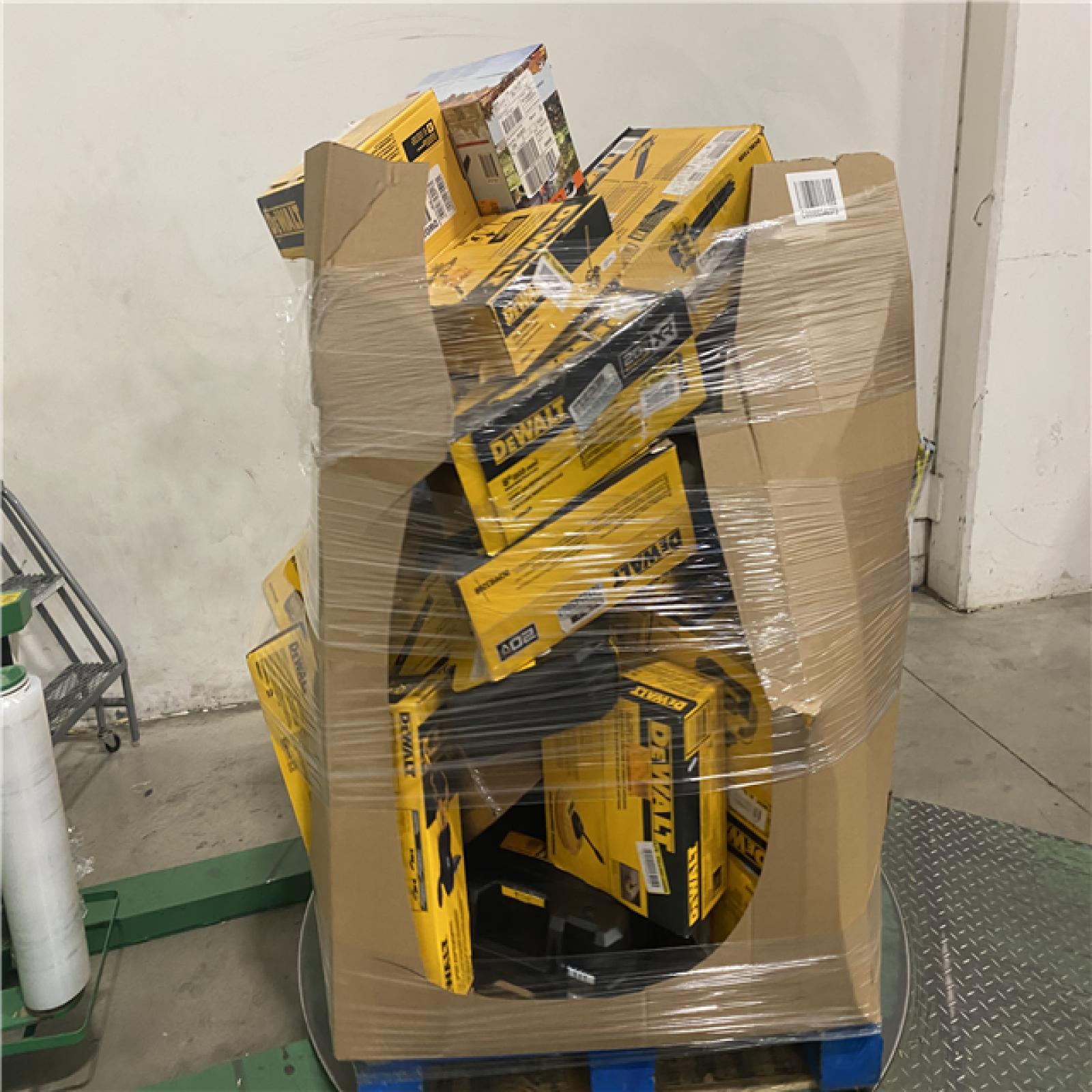 Dallas Location - As-Is DEWALT Tool Pallet