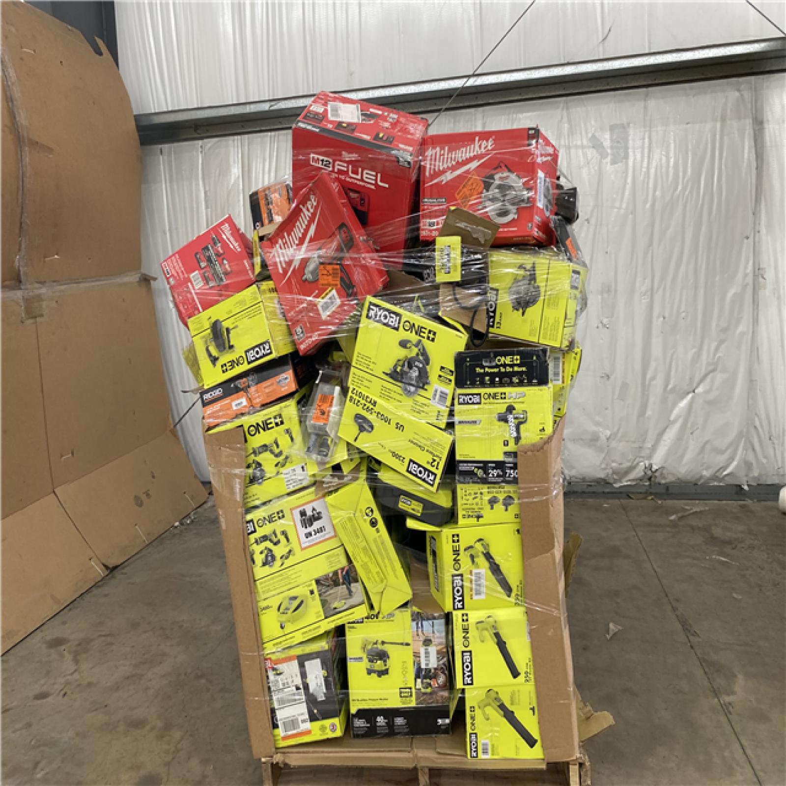 Houston Location AS IS - Tool Pallet