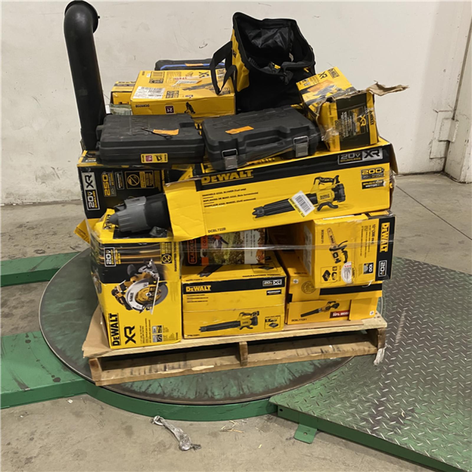 Dallas Location - As-Is DEWALT Tool Pallet