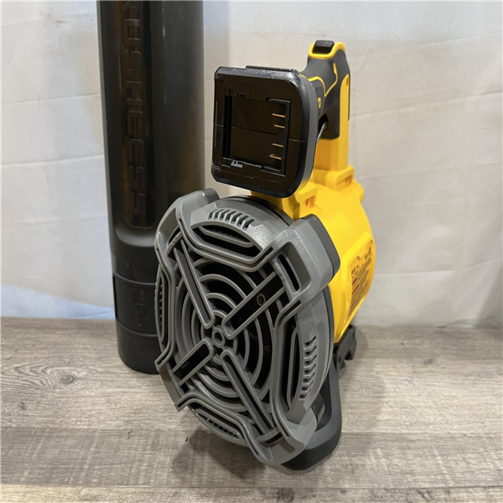 AS-IS DEWALT 20V MAX* XR Brushless Cordless Handheld Blower Kit