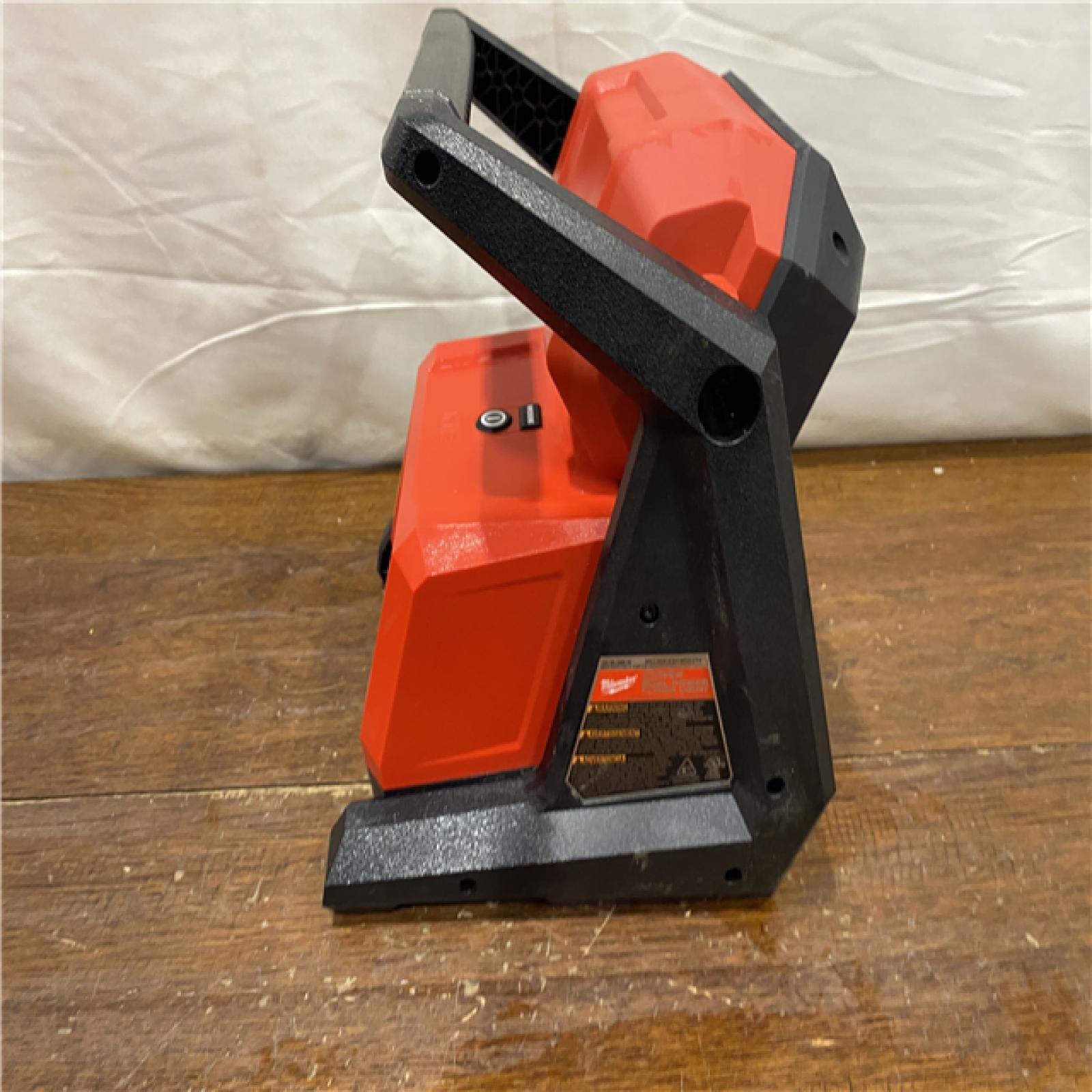 AS-IS Milwaukee M18 ROVER Dual Power Flood Light