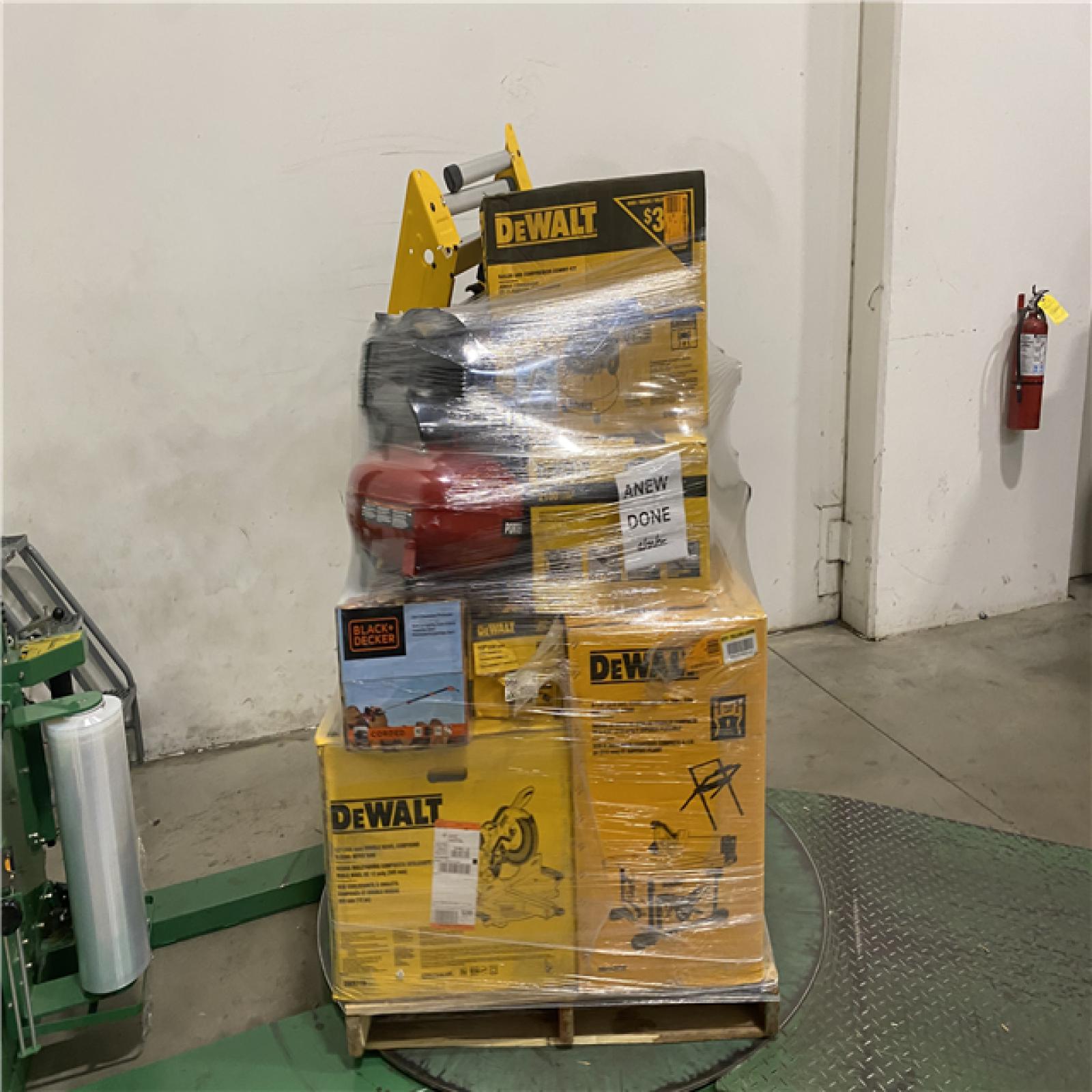 Dallas Location - As-Is Tool Pallet