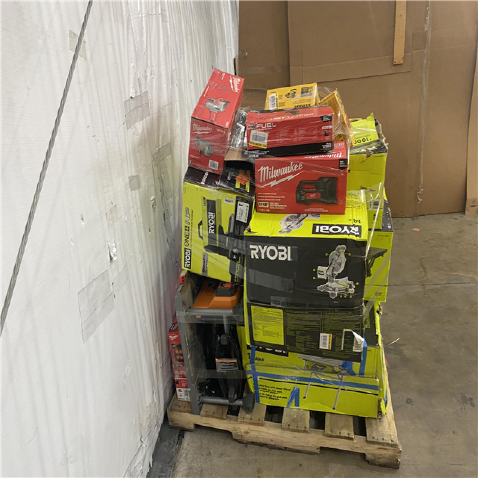 Houston Location AS IS - Tool Pallet