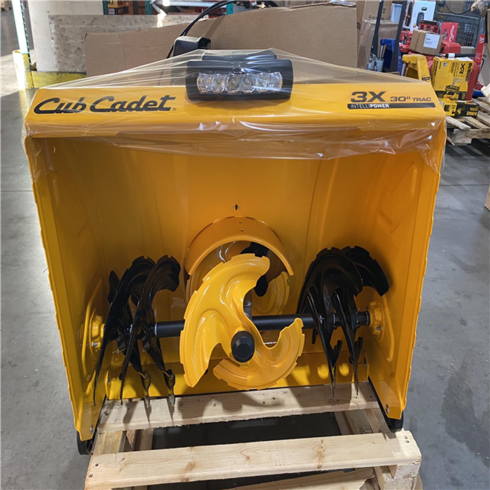 Dallas Location - NEW- Cub Cadet 3 x 30 in. TRAC 420cc Gas 3-Stage Snow Blower