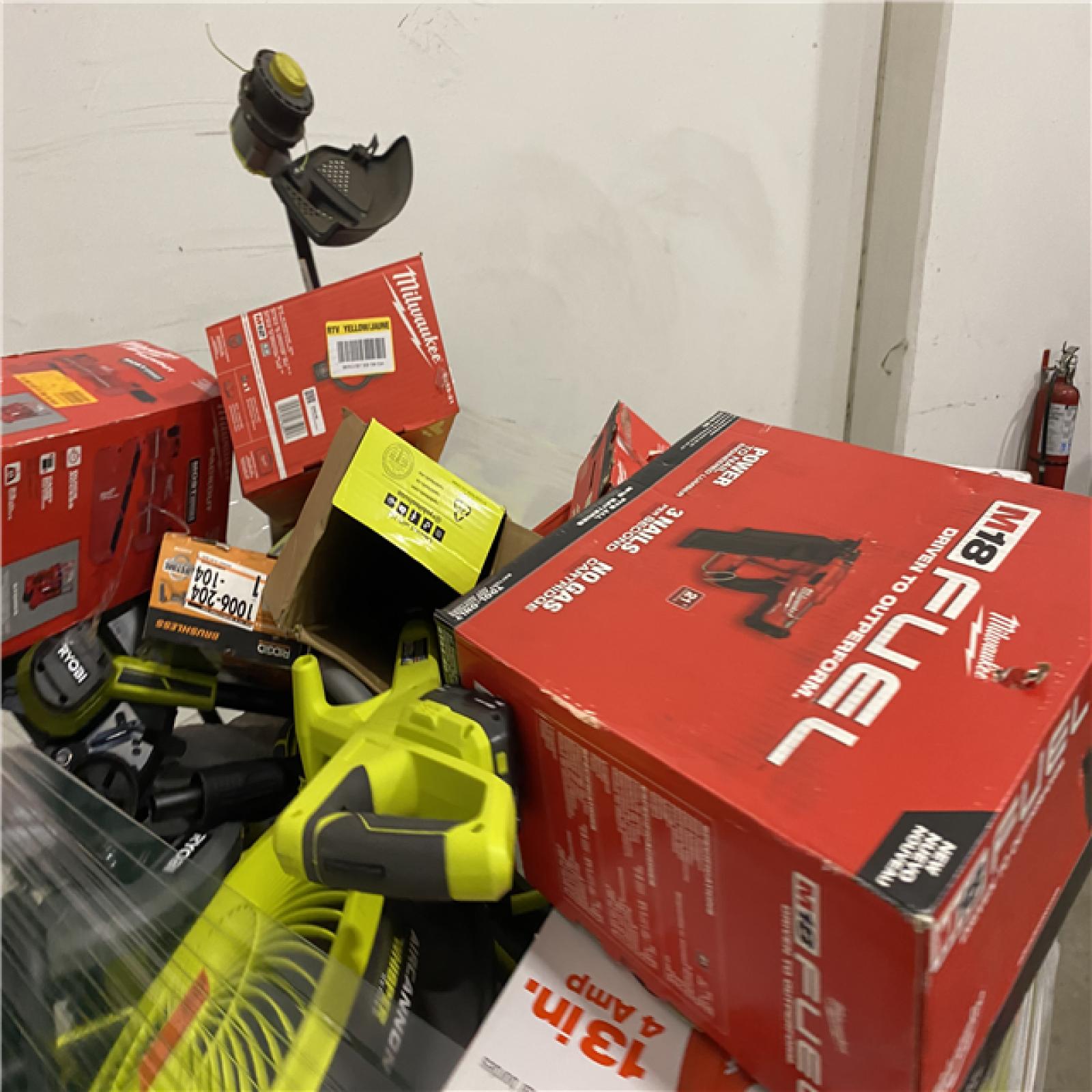 Dallas Location - As-Is Tool Pallet