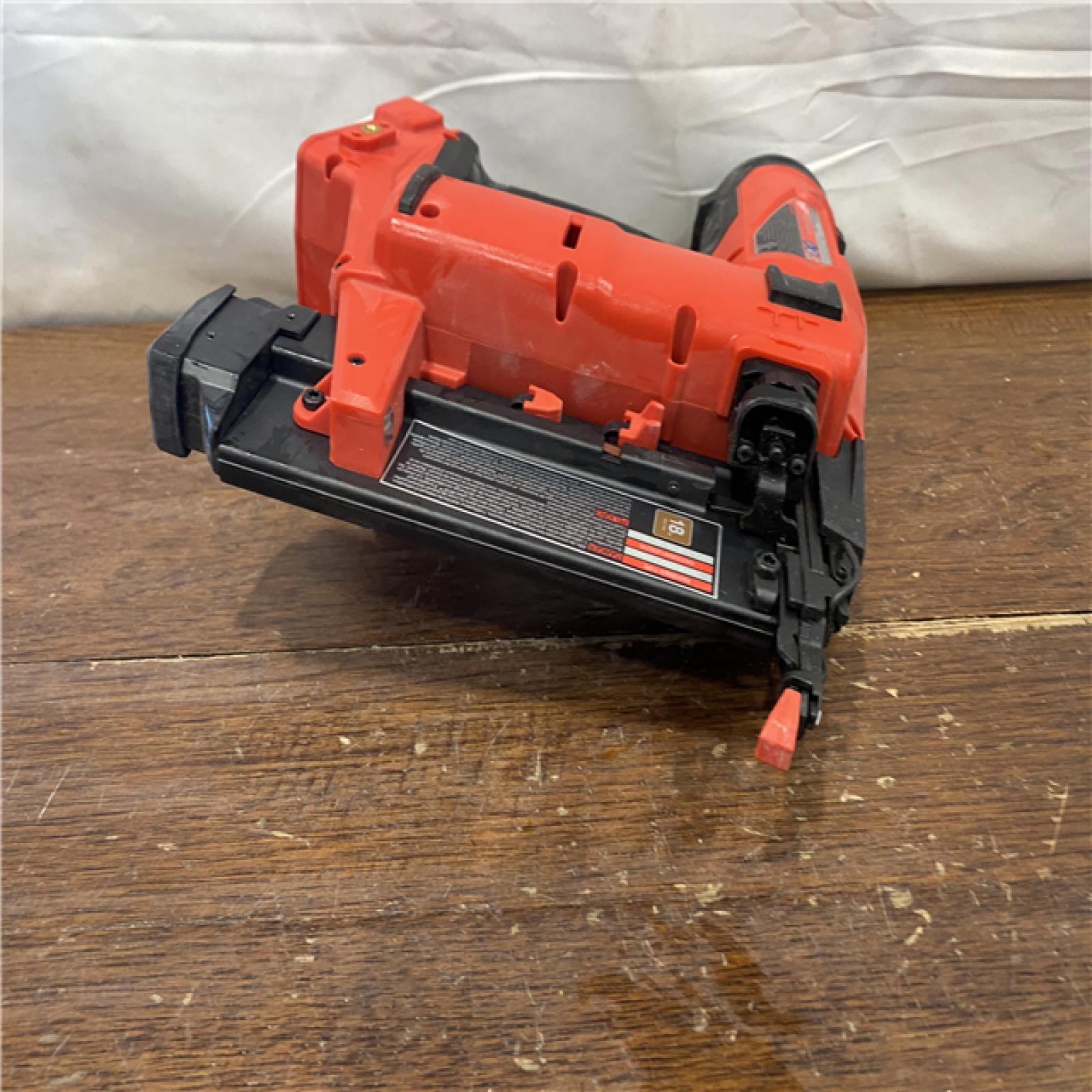 AS-IS Milwaukee M18 FUEL 18 Gauge Brad Nailer