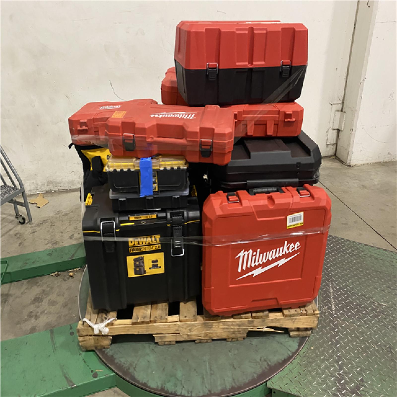 Dallas Location - As-Is Empty Case & Bag Pallet