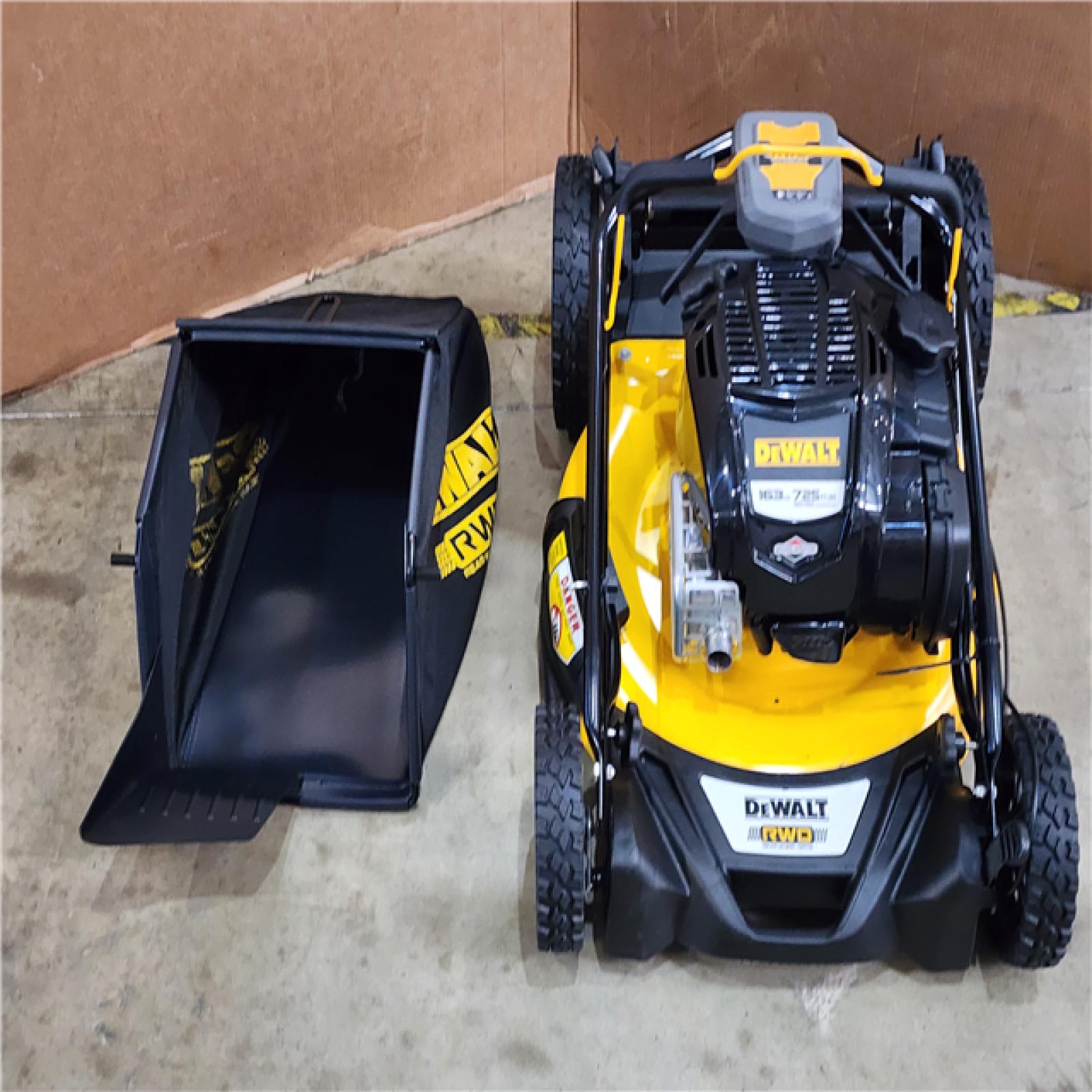 HOUSTON LOCATION - AS-IS DEWALT 21 in. 163cc Briggs and Stratton 725Exi Engine Rear Wheel Drive 3-in-1 Gas Self Propelled Walk Behind Lawn Mower