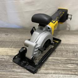 AS-IS DEWALT ATOMIC 20V MAX Cordless Brushless 4-1/2 in. Circular Saw (Tool Only)