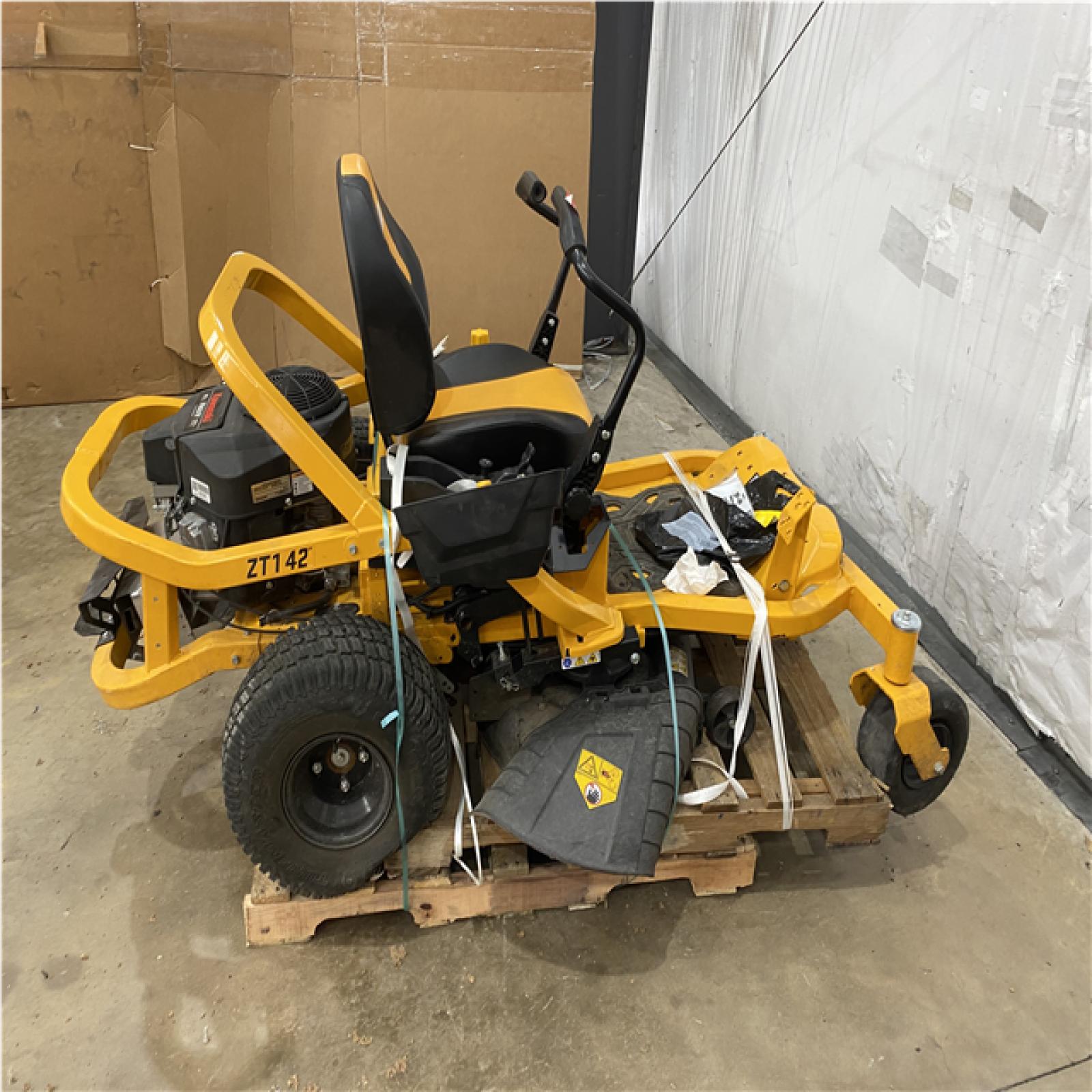 Houston Location - AS-IS Outdoor Power Equipment CUB CADET ZT1 42 SIT DOWN MOWER