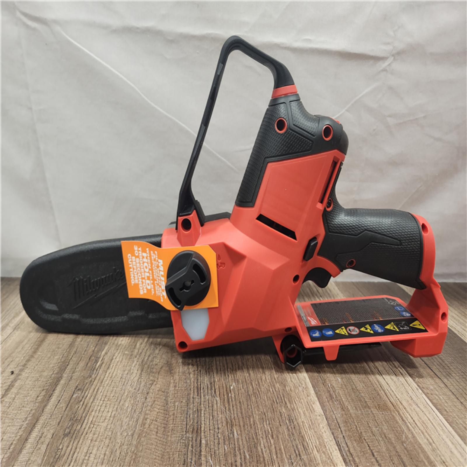 AS-IS- Milwaukee M12 FUEL 6 in. 12V Lithium-Ion Brushless Cordless Pruning Saw HATCHET (Tool-Only)
