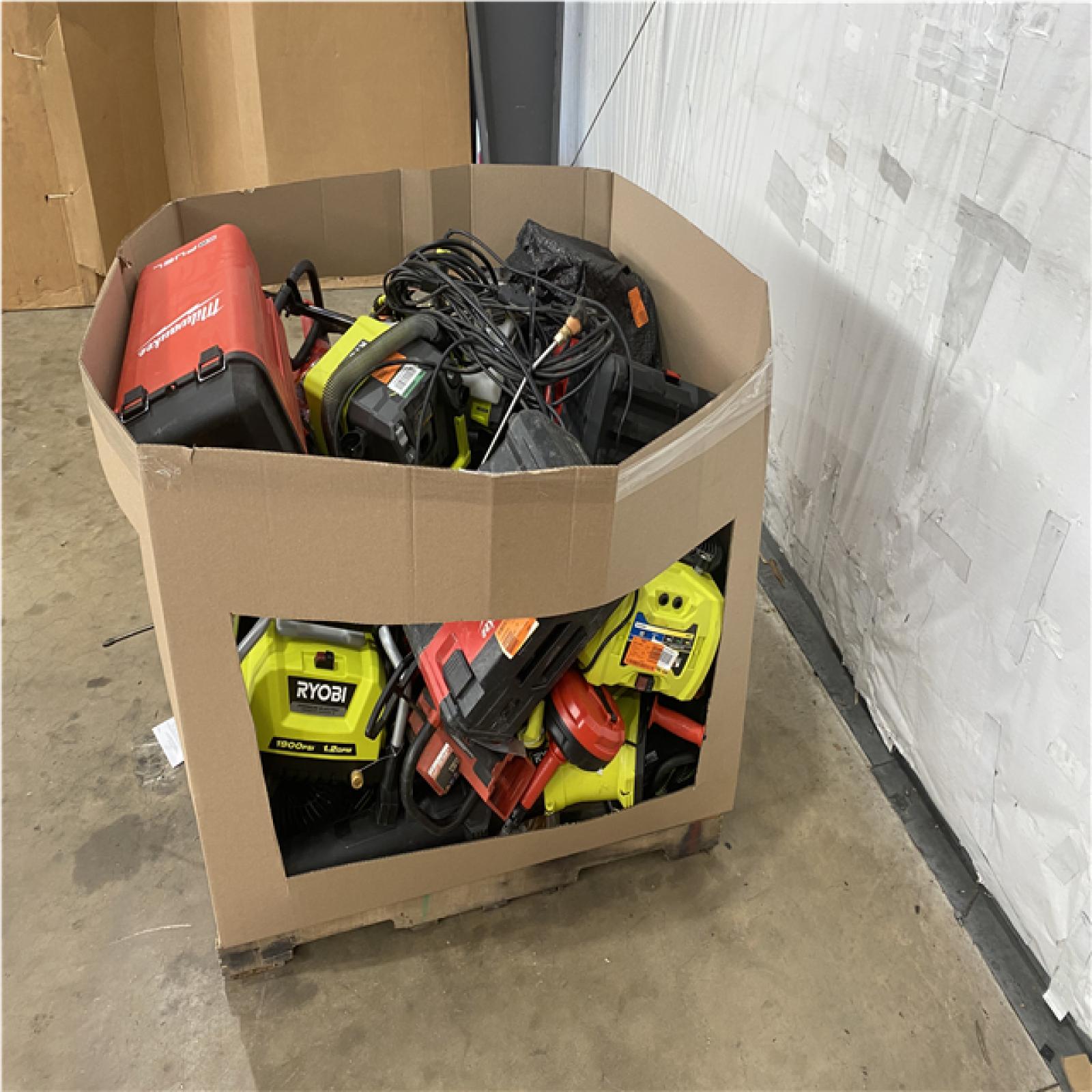 Houston Location - AS-IS Tool Pallet
