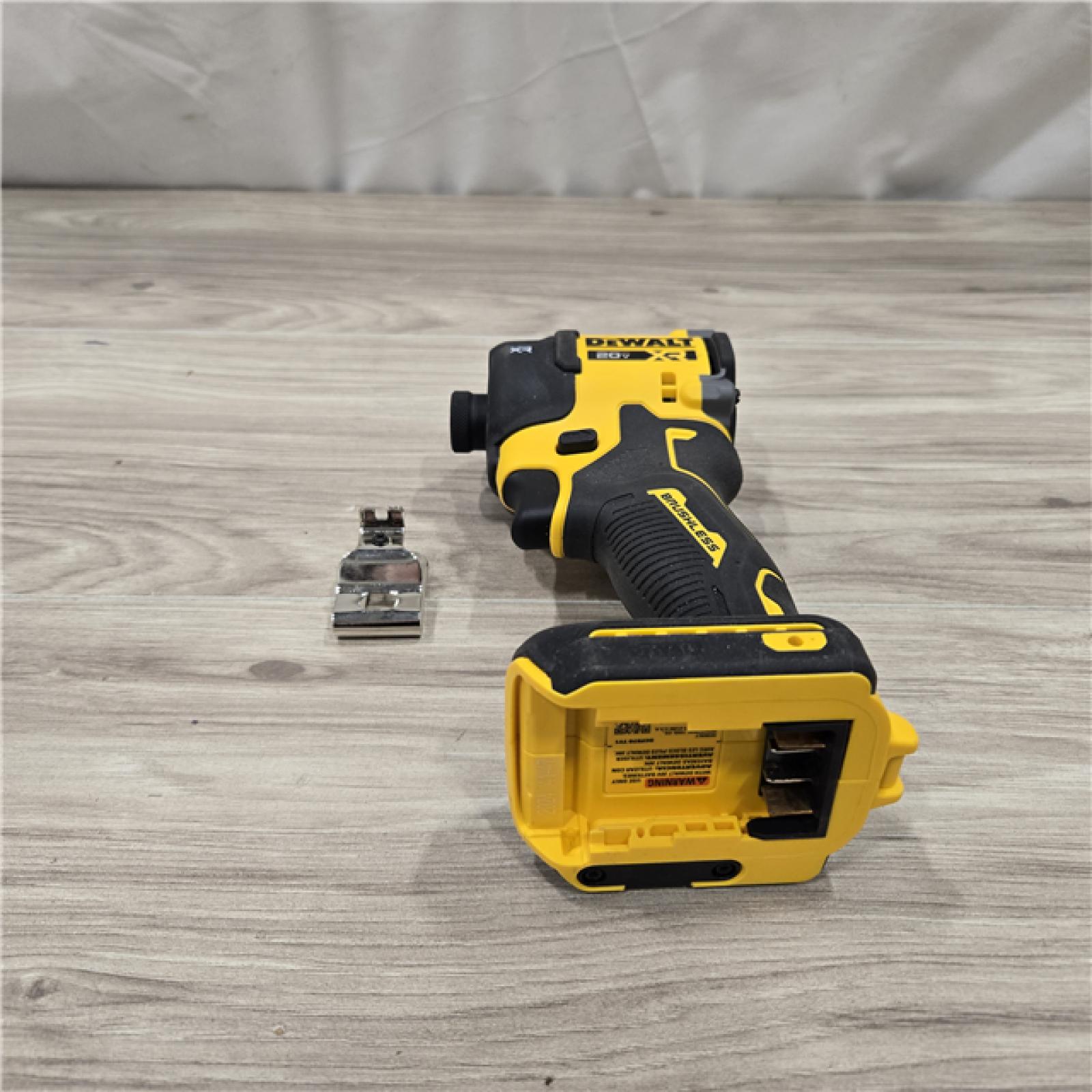 AS-IS DEWALT 20V MAX* XR Cordless 1/4 Quiet Hydraulic Impact Driver (Tool-Only)