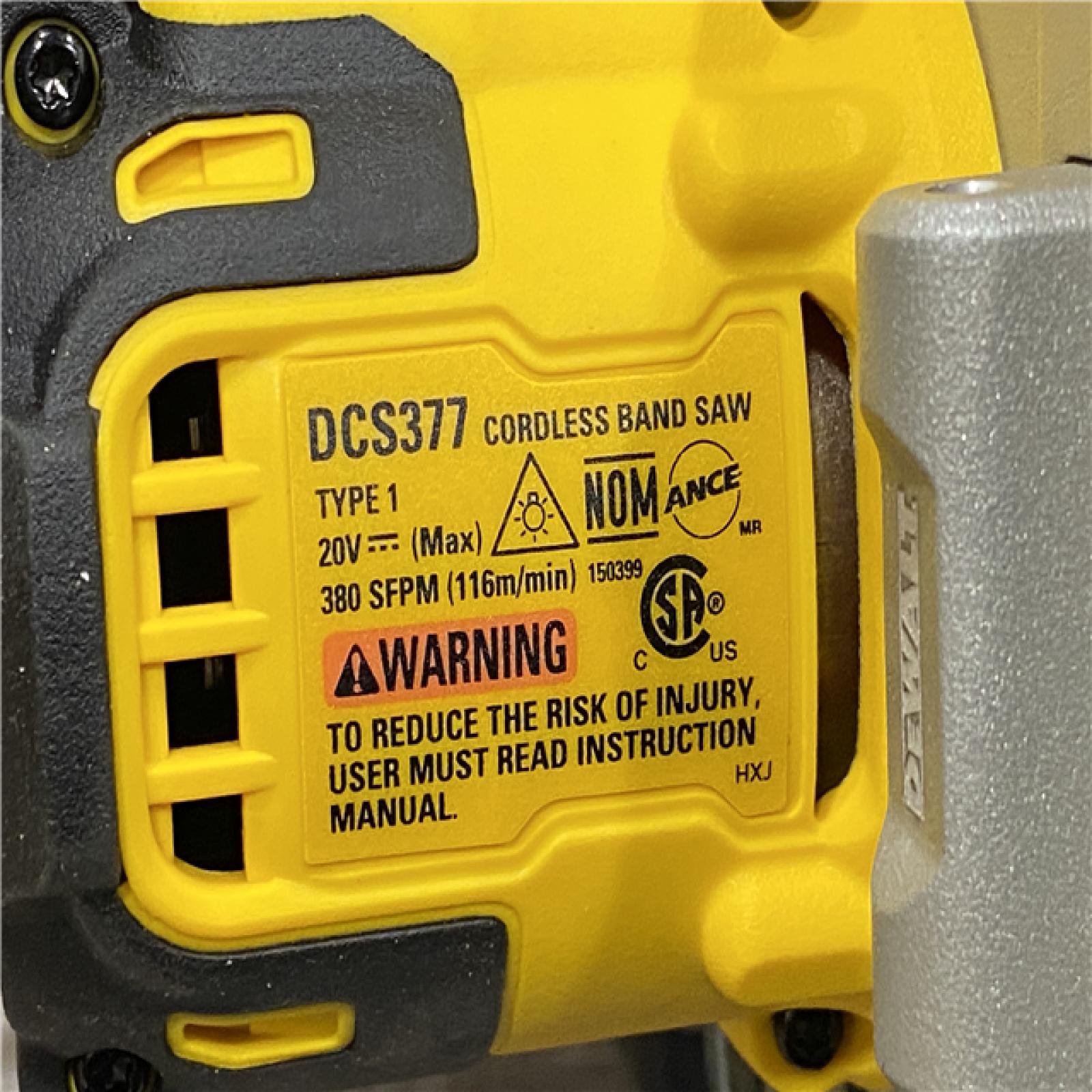 AS-IS DEWALT ATOMIC 20V MAX Cordless Brushless Compact 1-3/4 in. Bandsaw (Tool Only)