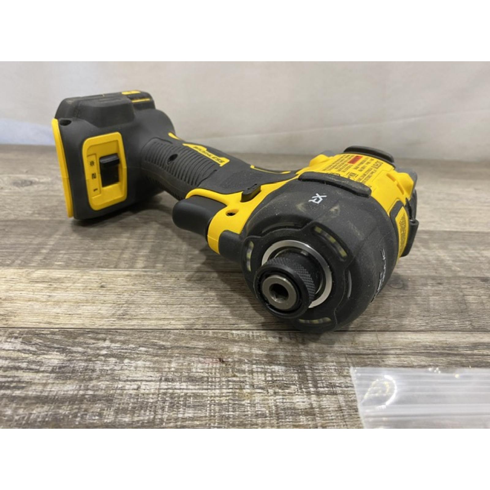 AS-IS DEWALT 20V XR Brushless Cordless 1/4 in. Quiet Hydraulic Impact Driver (Tool-Only)