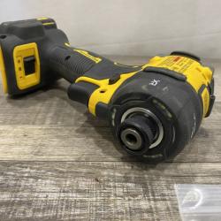 AS-IS DEWALT 20V XR Brushless Cordless 1/4 in. Quiet Hydraulic Impact Driver (Tool-Only)