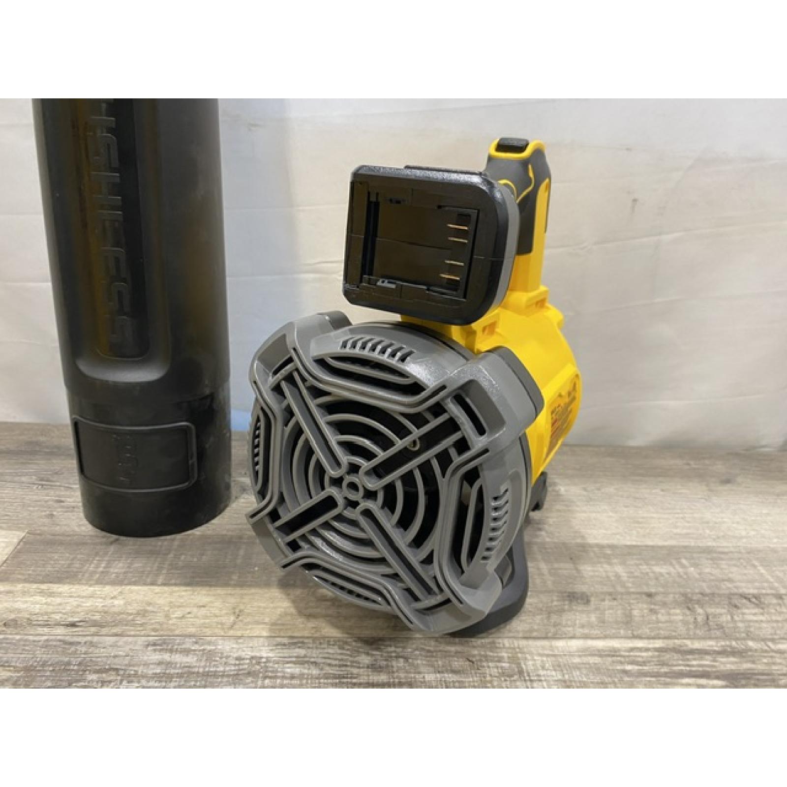 AS-IS DEWALT 20V MAX* XR Brushless Cordless Handheld Blower Kit