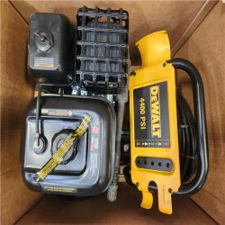 Phoenix NEW DEWALT 4400 PSI 4.0 GPM Cold Water Gas Pressure Washer