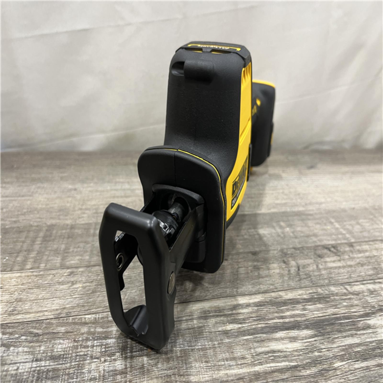 AS-IS DEWALT ATOMIC 20V MAX Cordless Brushless Compact Reciprocating Saw (Tool Only)