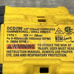 AS-IS DEWALT ATOMIC 20V Lithium-Ion Cordless 1/2 in. Hammer Drill Kit