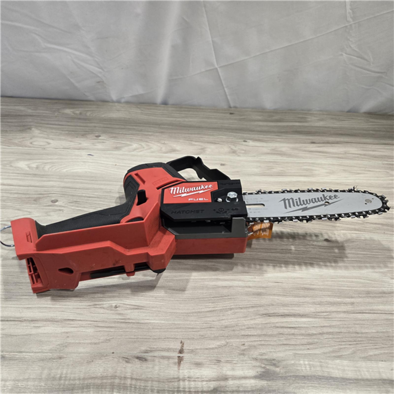 AS-IS Milwaukee M18 Fuel Hatchet 8  Pruning Saw Bare Tool