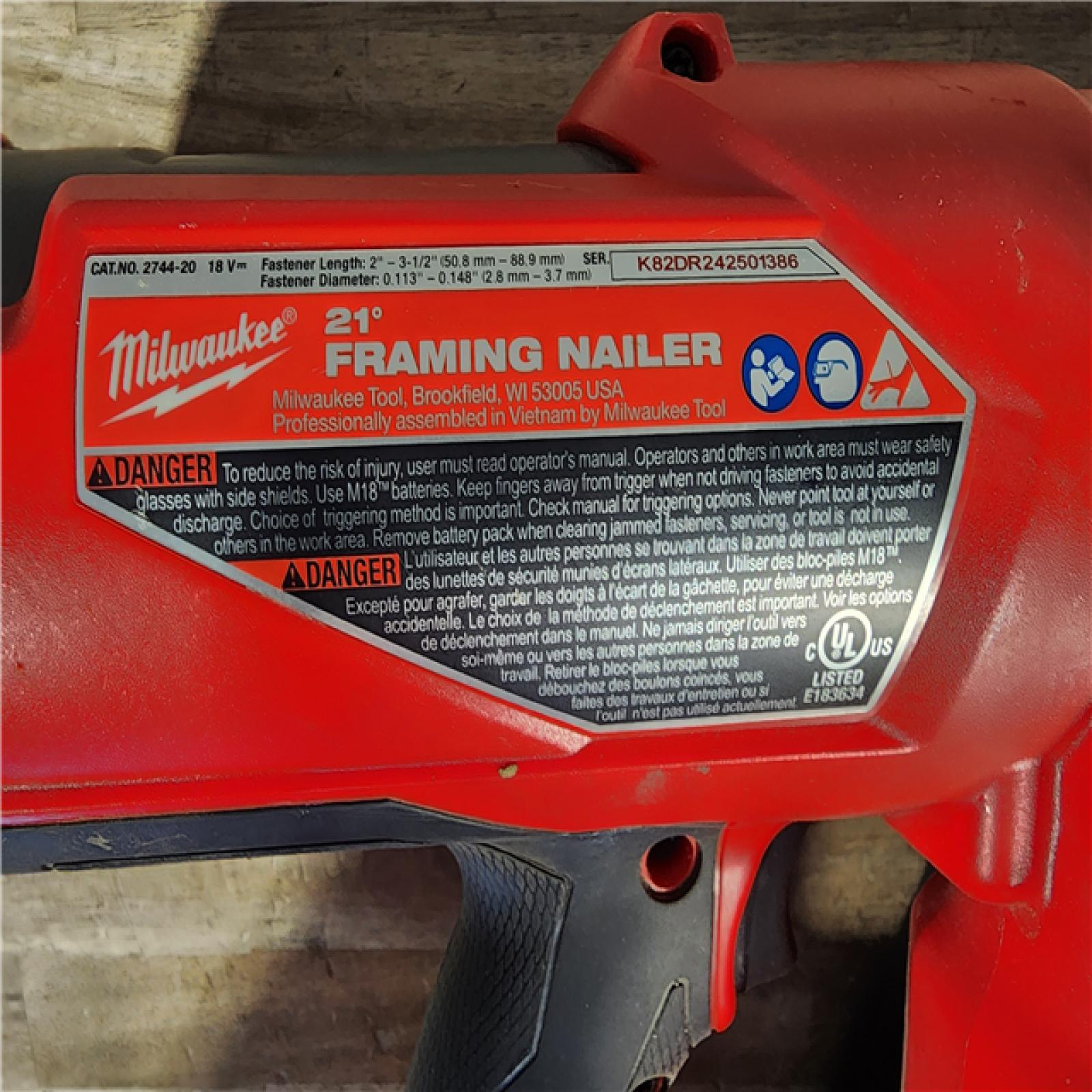 HOUSTON LOCATION - AS-IS Milwaukee 2744-20 M18 FUEL 3-1/2 in. 18V 21-Degree Lithium-Ion Brushless Cordless Framing Nailer (Tool-Only)
