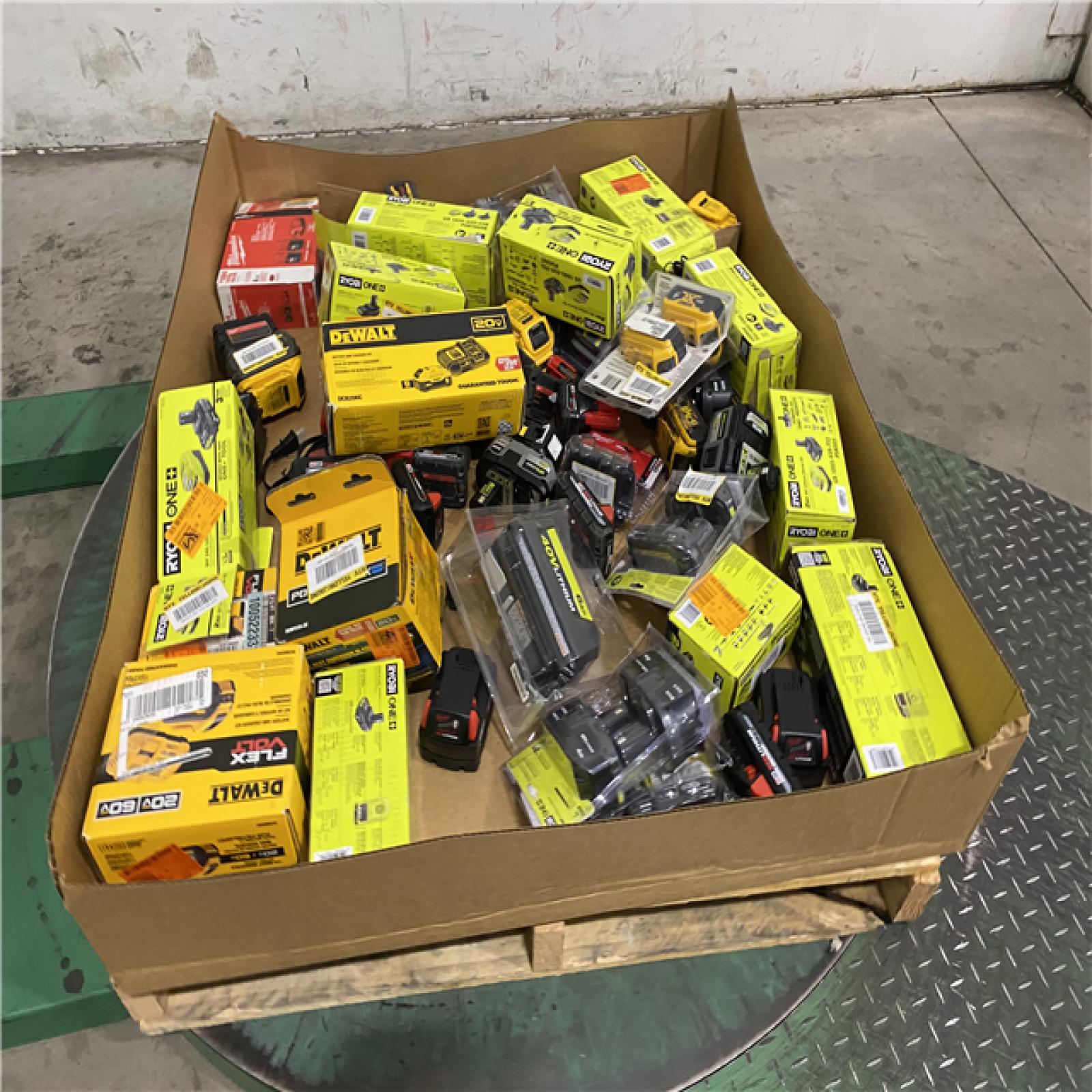 Dallas Location - As-Is Battery Tool Pallet
