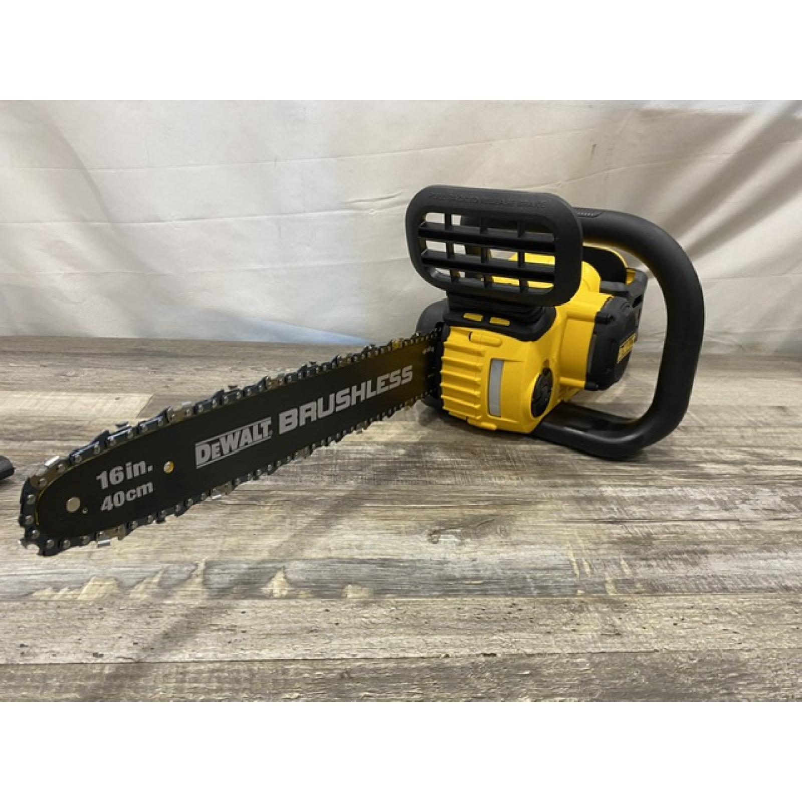 AS-IS DEWALT FLEXVOLT 60V MAX 16in. Brushless Cordless Battery Powered Chainsaw (Tool Only)