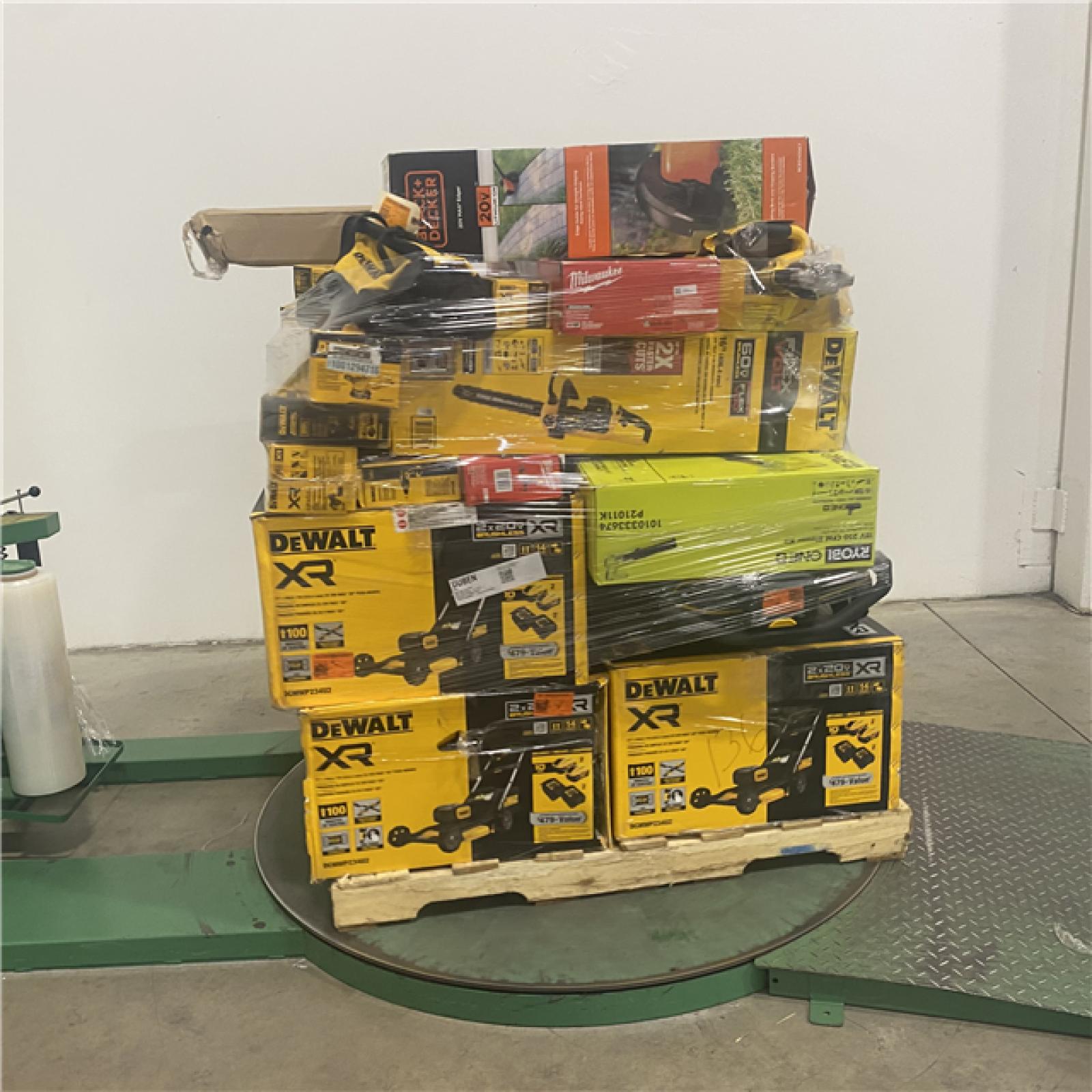 Dallas Location - As-Is Tool Pallet
